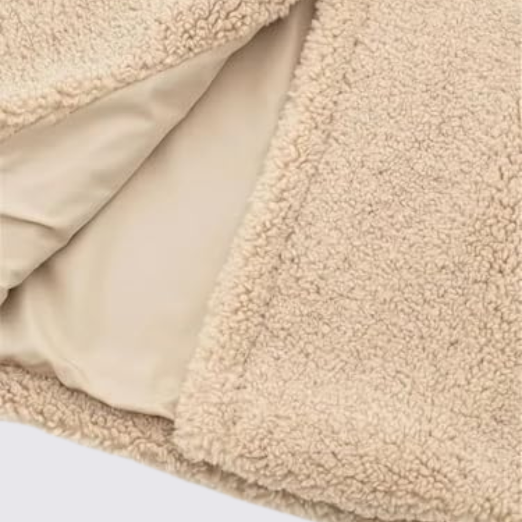 Lugane - Lang geschnittener Teddy-Mantel für Damen mit Knopfleiste