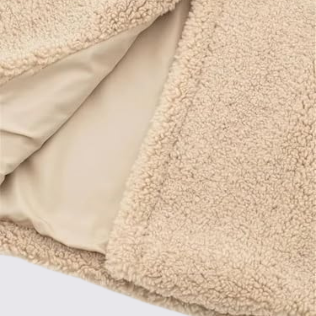 Lugane - Lang geschnittener Teddy-Mantel für Damen mit Knopfleiste