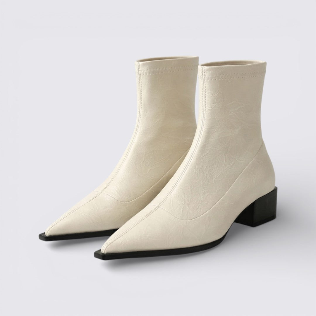 Lugane - Damen Blockabsatz Stiefelette – Mittelhoher Schaft – Spitz zulaufende Form