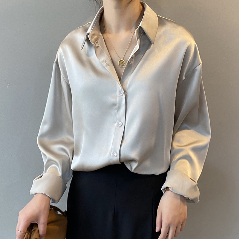 Lugane – Elegante Seidenbluse mit klassischer Linie