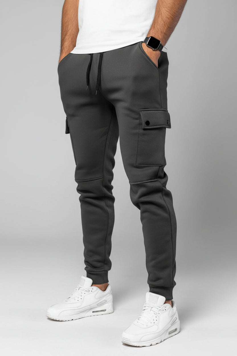 Lugane - Herren Jogginghose mit praktischer Umschlagtasche